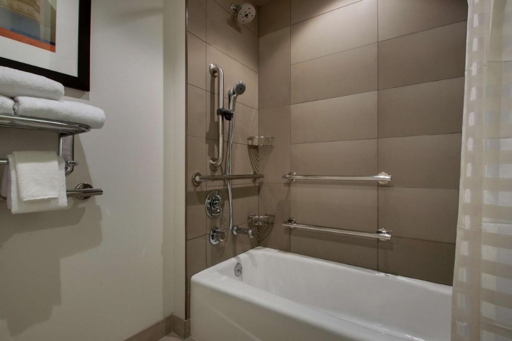 Hyatt House Oak Brook Image 29