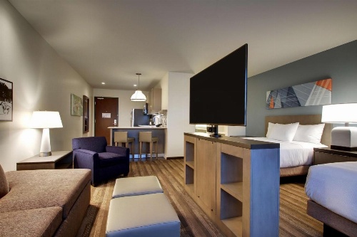Hyatt House Oak Brook image 33