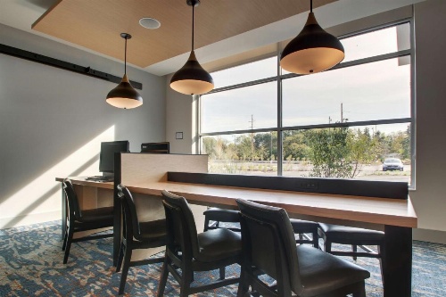 Hyatt House Oak Brook image 9
